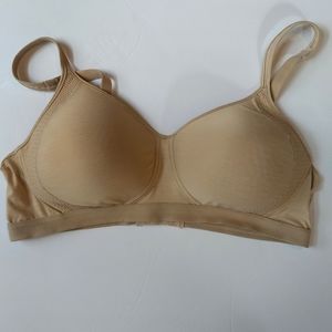 2/$7 SALE! Hanes Comfort Wireless Bra Size L